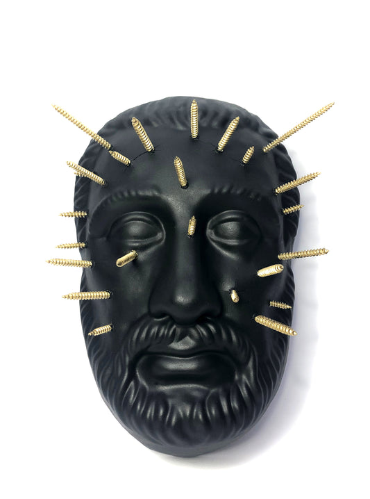 SPIKES_MASK_GOLD_BLACK_FACE_ARTWORK