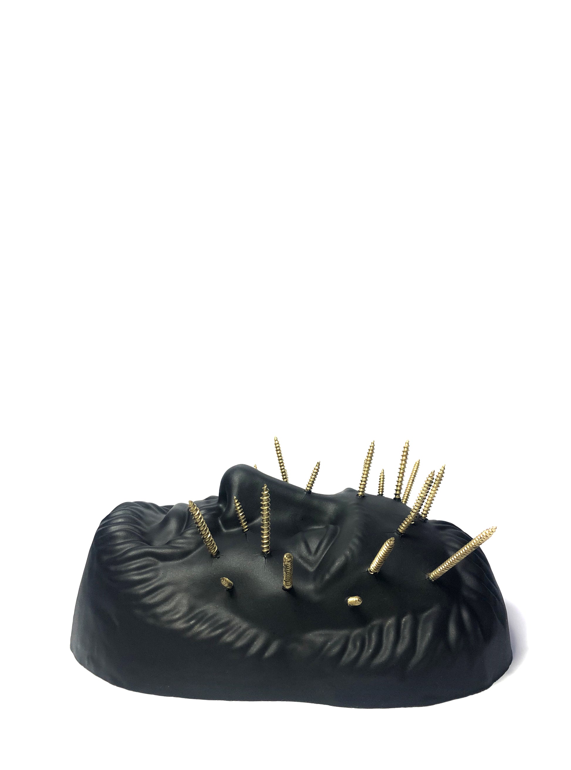 SPIKES_MASK_GOLD_BLACK_FACE_ARTWORK